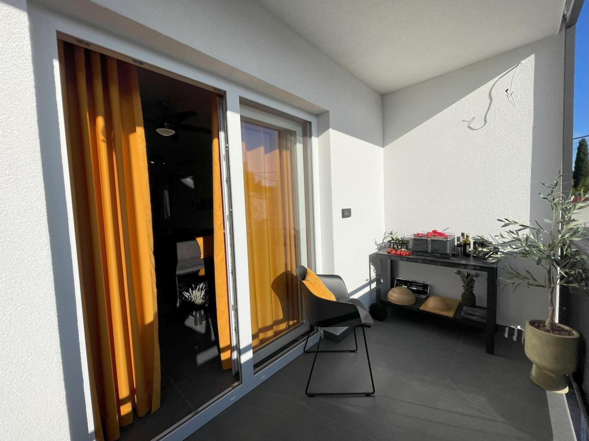 Valkane Beach Apartments プーラ エクステリア 写真