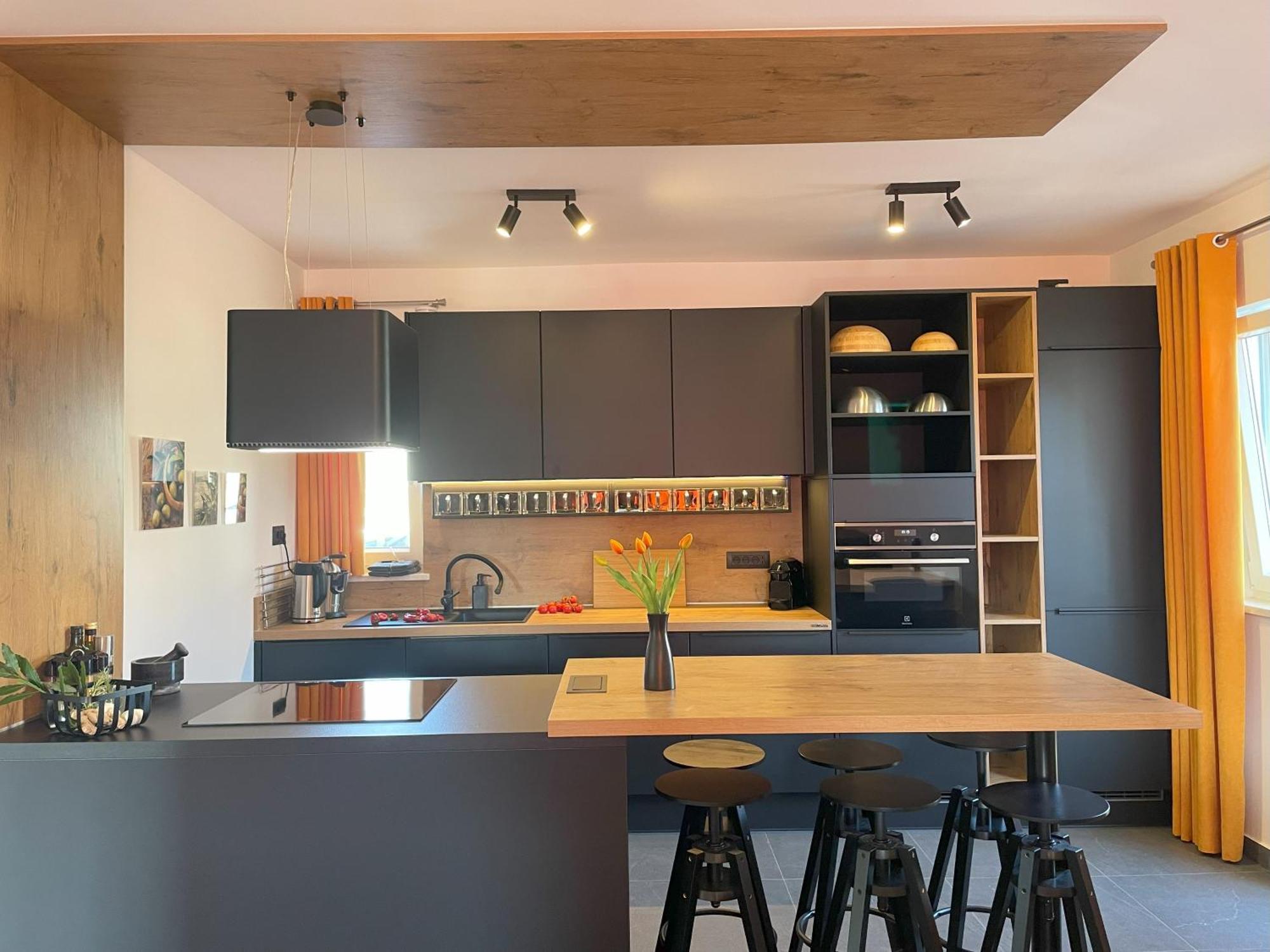 Valkane Beach Apartments プーラ エクステリア 写真